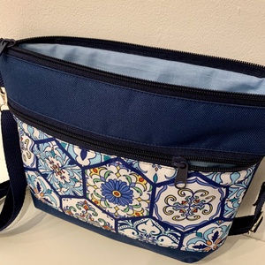  Crossbody Portugál csempe mintás válltáska/ keresztpántos táska/ oldaltáska             - táska & tok - kézitáska & válltáska - vállon átvethető táska - Meska.hu