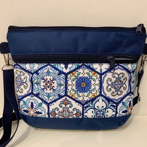  Crossbody Portugál csempe mintás válltáska/ keresztpántos táska/ oldaltáska             - táska & tok - kézitáska & válltáska - vállon átvethető táska - Meska.hu