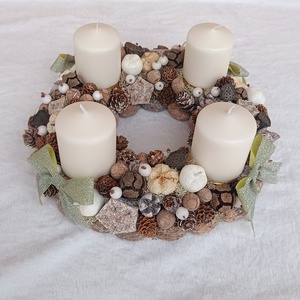 Adventi koszorú fehér színű gyertyákkal - karácsony - adventi díszek - adventi koszorú - Meska.hu