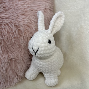 Horgolt plüss nyuszi �� - játék & sport - plüssállat & játékfigura - nyuszi - Meska.hu