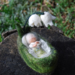 Virágbaba bölcsőben - játék & sport - készségfejlesztő és logikai játék - készségfejlesztő és logikai játék - Meska.hu