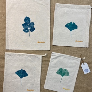 Öko vászonzsákok Ginko levél lenyomattal (4db) - táska & tok - bevásárlás & shopper táska - zöldség/gyümölcs zsák - Meska.hu