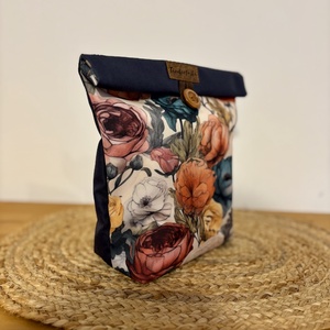 Uzsonnás táska,  PUL béléssel (élelmiszerbarát) - táska & tok - uzsonna- & ebéd tartó - ebéd tasak, doboz - Meska.hu