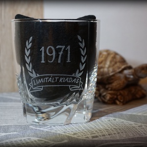 Whiskis pohár fa dobozban - otthon & életmód - konyhafelszerelés, tálalás - tálalás - pohár - Meska.hu