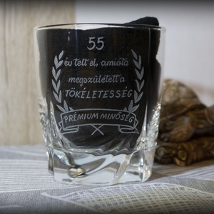 Whiskis pohár fa dobozban - otthon & életmód - konyhafelszerelés, tálalás - tálalás - pohár - Meska.hu