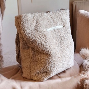 Bézs plüss táska - táska & tok - kézitáska & válltáska - nagy pakolós táska - Meska.hu