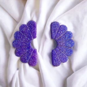 210. Virágszirom alakú lila fülbevaló - Meska.hu