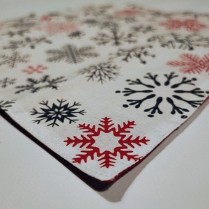 Kétoldalas karácsonyi szalvéta: fehér-ezüst -piros/ 2 db - karácsony - karácsonyi lakásdekoráció - ünnepi asztaldekoráció - Meska.hu