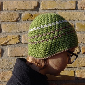 Zölderdő - horgolt női sapka - ruha & divat - sál, sapka, kendő - sapka - Meska.hu