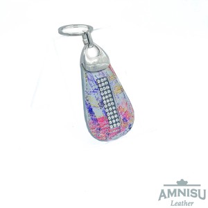Színes mintás csepp alakú swarovski köves bőr kulcstartó H4017 - Meska.hu