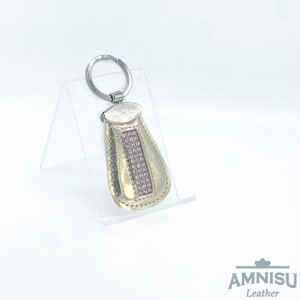 Hologramos arany csepp alakú swarovski köves bőr kulcstartó H2002OK - Meska.hu