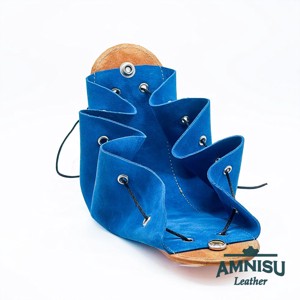 Bézs - kék sárkányszemes bőr 2in1 szütyő és kockatálca - Karen - játék & sport - szerepjáték - Meska.hu