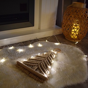 Makramé világító karácsonyi ablakdísz, falidísz - fenyőfa - otthon & életmód - dekoráció - Meska.hu