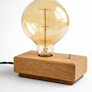 Tölgyfa vintage asztali lámpa - Meska.hu