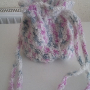 Horgolt tatyó virággal. - táska & tok - kézitáska & válltáska - válltáska - Meska.hu