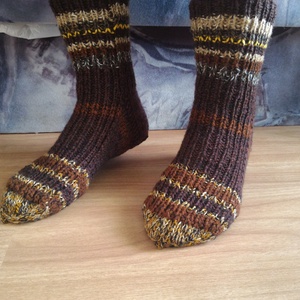 Kézzel kötött vastag zokni 42-43 méretben. -  - Meska.hu