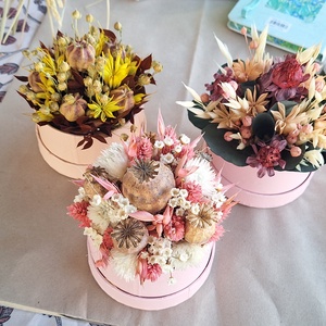 Mákfejes virágbox - otthon & életmód - virágdekoráció - virágdíszek - dekor koszorúk, kopogtatók - Meska.hu