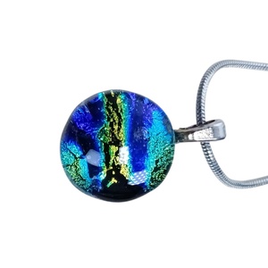Apró Dichroic üvegnyaklánc - ékszer - nyaklánc - medálos nyaklánc - Meska.hu