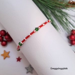 Vékony karkötő karácsonyi színekben, Swarovski kristályokkal, karácsonyi cukorka karácsonyi cukorka  - ékszer - karkötő - gyöngyös karkötő - Meska.hu