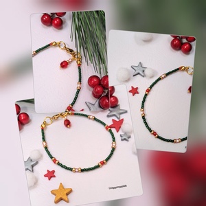 Vékony karkötő karácsonyi színekben  - ékszer - karkötő - gyöngyös karkötő - Meska.hu