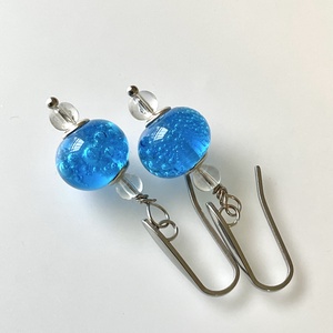 Tenger lámpagyöngy fülbevaló, üvegékszer - ékszer - fülbevaló - lógó fülbevaló - Meska.hu