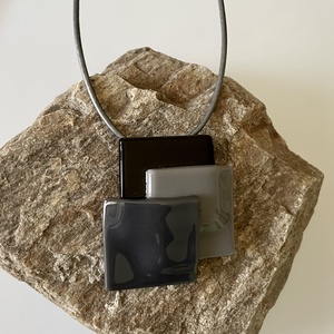 Modern üveg medál szürke árnyalatokban - ékszer - nyaklánc - medál - Meska.hu