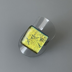 Aranysárga irizáló gyűrű, üvegékszer, Ékszer, Gyűrű, Figurális gyűrű, Ékszerkészítés, Üvegművészet, MESKA