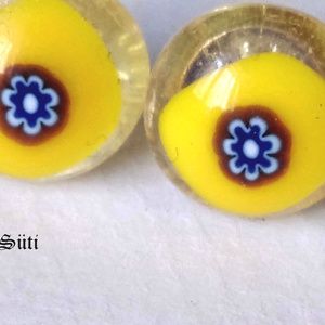 Nyári sárga margaréta fülbevaló üvegékszer - ékszer - fülbevaló - pötty fülbevaló - Meska.hu