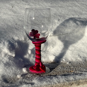 Egyedi szívmintás borospohár � kézműves ajándék - otthon & életmód - konyhafelszerelés, tálalás - tálalás - boros poharak, szettek - Meska.hu