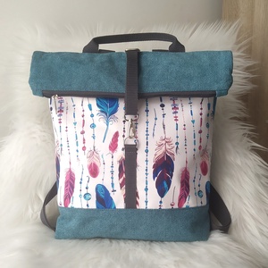 Kék rolltop hátizsák elején tollpehely mintával - Meska.hu