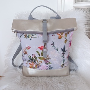 Fekete műbőr rolltop hátizsák elején róka mintával, Táska & Tok, Hátizsák, Roll top hátizsák, Varrás, MESKA