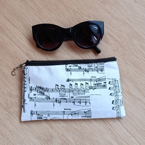 Kézzel készült pamut neszesszer � sokoldalú tolltartó, szemüvegtok vagy pénztárca - táska & tok - pénztárca & más tok - zsebkendőtartó tok - Meska.hu