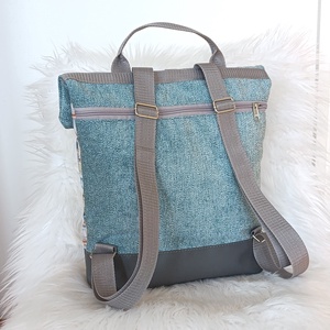 Rolltop hátizsák elején város mintával  - táska & tok - hátizsák - roll top hátizsák - Meska.hu