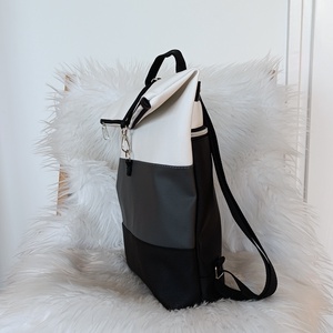 Tricolor rolltop hátizsák  - táska & tok - hátizsák - roll top hátizsák - Meska.hu