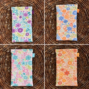 Virágos mobiltok több színben, 12x20cm, pikk-pakk zárral - táska & tok - pénztárca & más tok - telefontok - Meska.hu