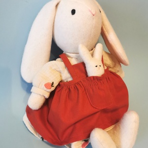 Öltöztethető baba, pihe-puha, nagy Nyuszi Mama, pici Zsebnyuszival, Játék & Sport, Plüssállat & Játékfigura, Nyuszi, Hímzés, Varrás, MESKA