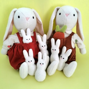 Öltöztethető baba, Nyuszi Papa, Bébirépával - játék & sport - plüssállat & játékfigura - nyuszi - Meska.hu