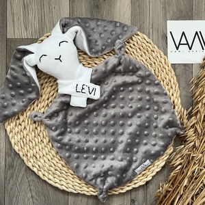 Szundi nyuszi névre szólóan - Meska.hu