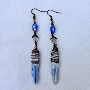 Kyanite ávány fülbevaló - ékszer - fülbevaló - lógó fülbevaló - Meska.hu