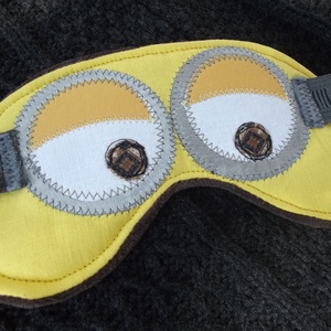 Minionos szemmaszk (alvómaszk) -  - Meska.hu