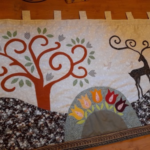Falikép  szarvassal, tulipánokkal 200 x 80 cm, aszimmetrikus - otthon & életmód - lakástextil - falvédő - Meska.hu
