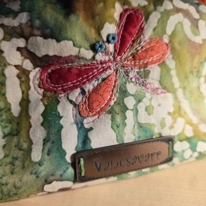 Szitakötős, batikolt mintás neszesszer - táska & tok - neszesszer - Meska.hu