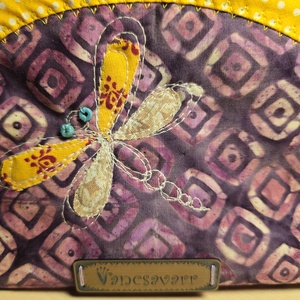 Szitakötős, batikolt mintás neszesszer - táska & tok - neszesszer - Meska.hu