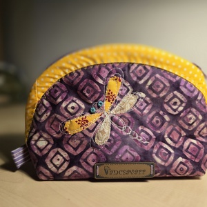Szitakötős, batikolt mintás neszesszer, Táska & Tok, Neszesszer, Patchwork, foltvarrás, MESKA