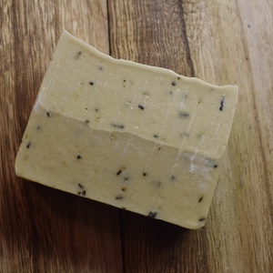 Rozmaring szappan búzasörrel, és mandula olajjal 125g - Meska.hu