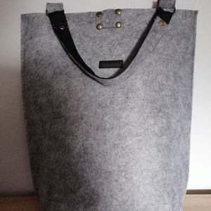 Filc táska  -  - Meska.hu