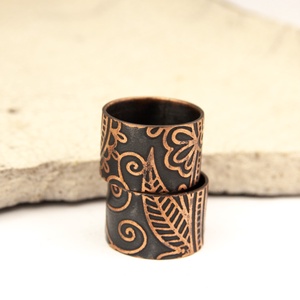 mehndi - széles,maratott vörösréz gyűrű - ékszer - gyűrű - kerek gyűrű - Meska.hu