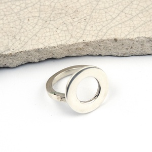 O - ezüst gyűrű - ékszer - gyűrű - figurális gyűrű - Meska.hu