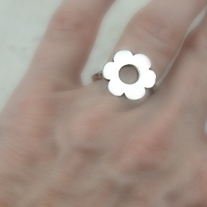 Flóra - ezüst gyűrű - Meska.hu