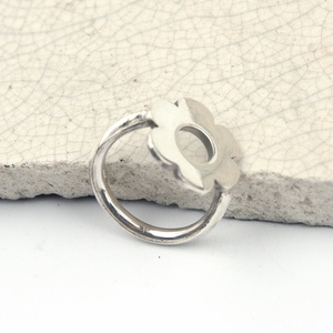 Flóra - ezüst gyűrű - ékszer - gyűrű - figurális gyűrű - Meska.hu